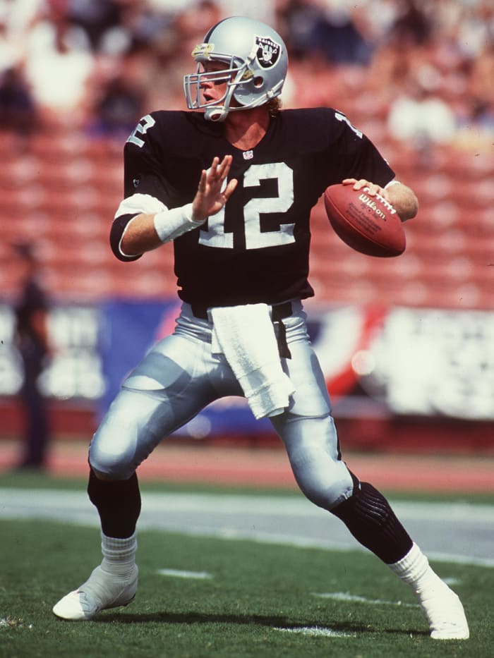 marinovich-raiders-tall-throw.jpg